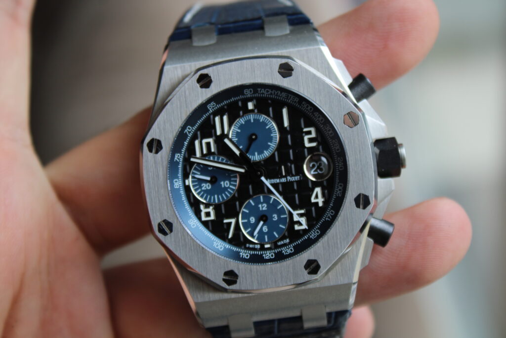 Super Clone AUDEMARS PIGUET Chronograph Black dial  42mm