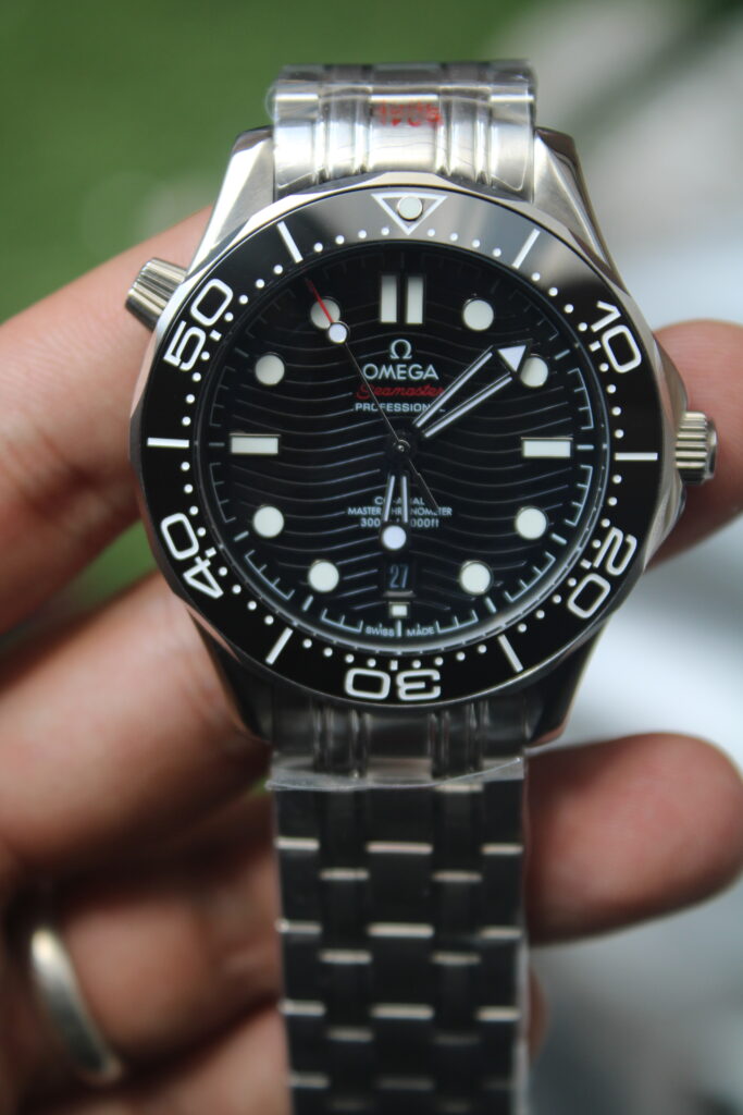 Omega SeaMaster Black